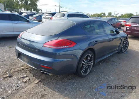 2014 Porsche Panamera 4 из США, поврежденный, VIN WP0AA2A79EL008659